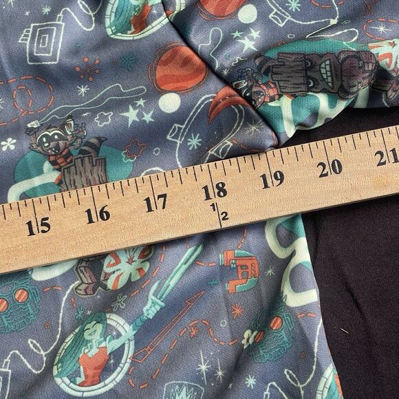 Marvel Guardians of the Galaxy Men Button Up Shirt Small Groot AOP Hawaiian Tiki - Picture 7 of 9